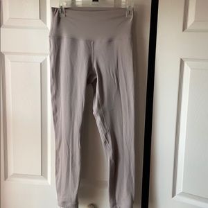 Size 8 lululemon align gray 7/8